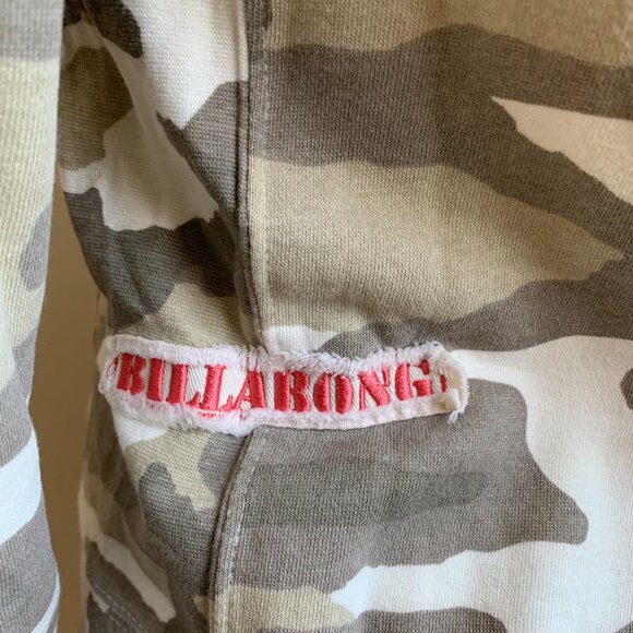 Billabong camouflage camo heart hoodie sweater - Picture 8 of 10